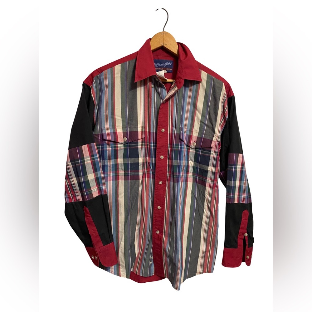 VTG Wrangler Western 15 1/2 x 33 Long‎ Tail Mens Shirt in Burgundy and Plaid